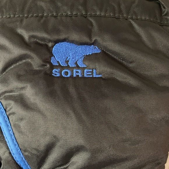 Youth Sorel Black Snow Boots Size 5 - Picture 4 of 11